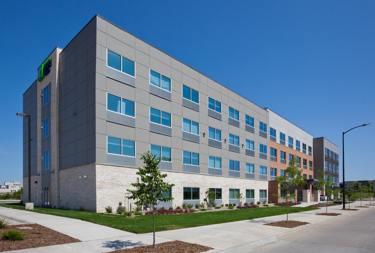 Holiday Inn Express-Des Moines Downtown - thumb 20