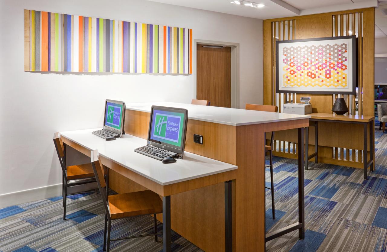 Holiday Inn Express-Des Moines Downtown - thumb 23
