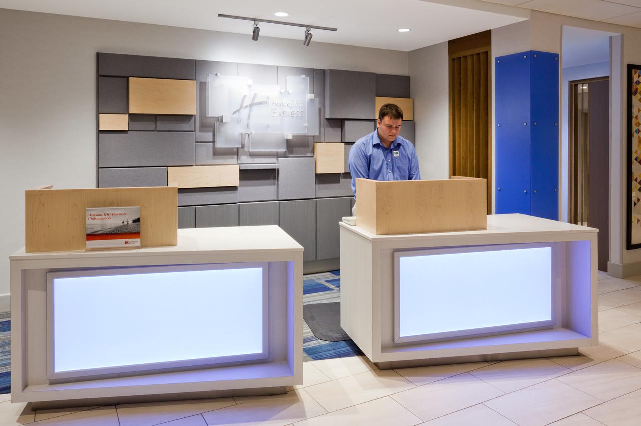 Holiday Inn Express-Des Moines Downtown - thumb 3
