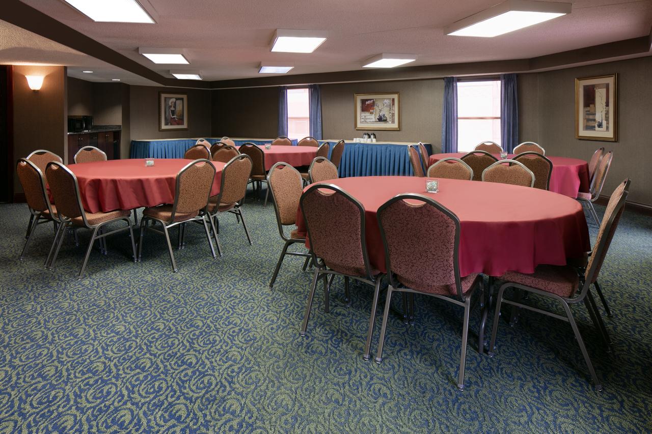 Holiday Inn Dubuque/Galena - thumb 33