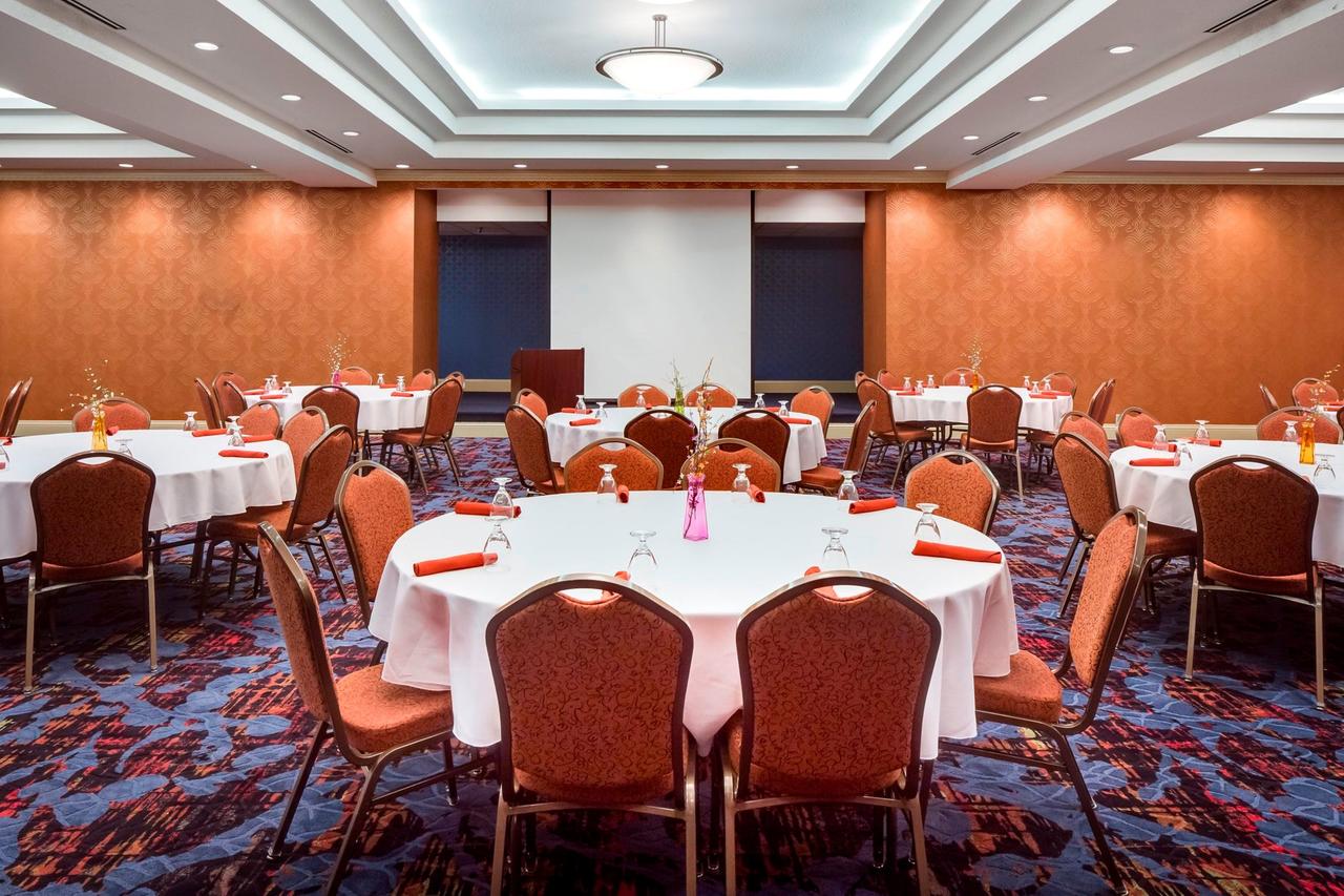 Holiday Inn Dubuque/Galena - thumb 39