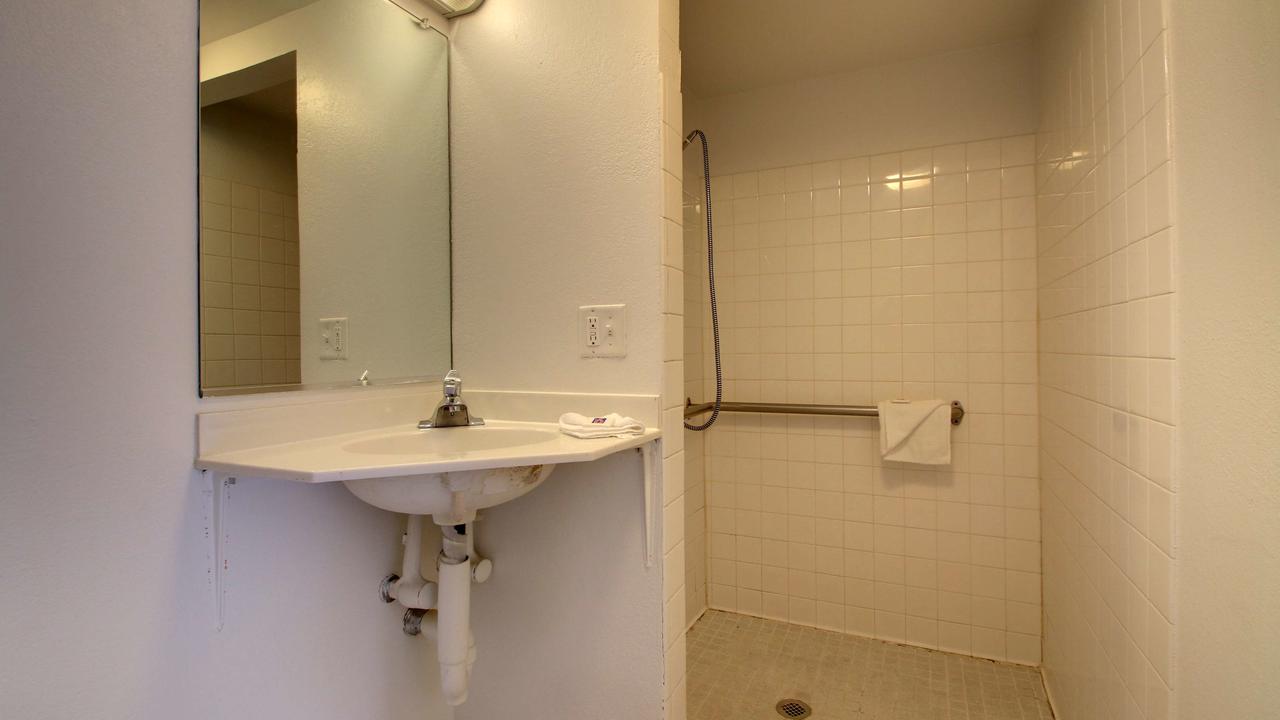 Motel 6 Des Moines North - thumb 42