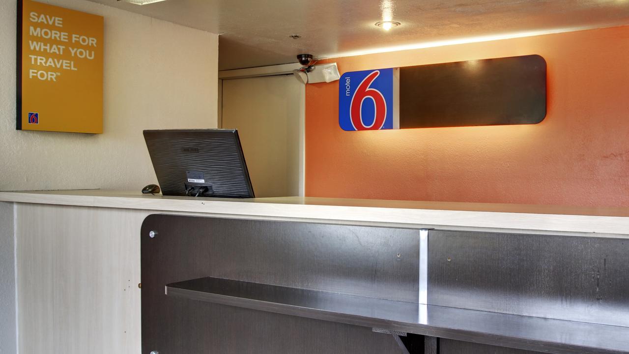 Motel 6 Des Moines North - thumb 32