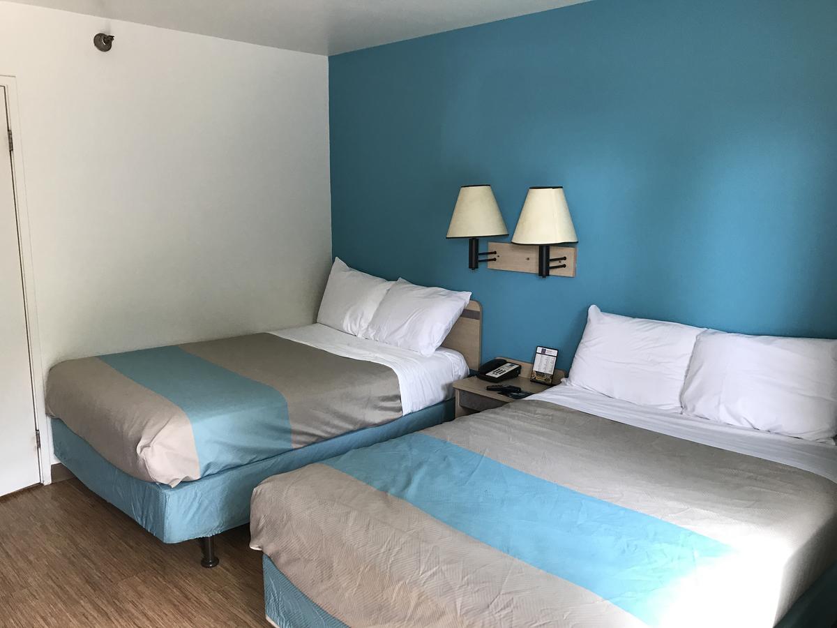 Motel 6 Des Moines North - thumb 16