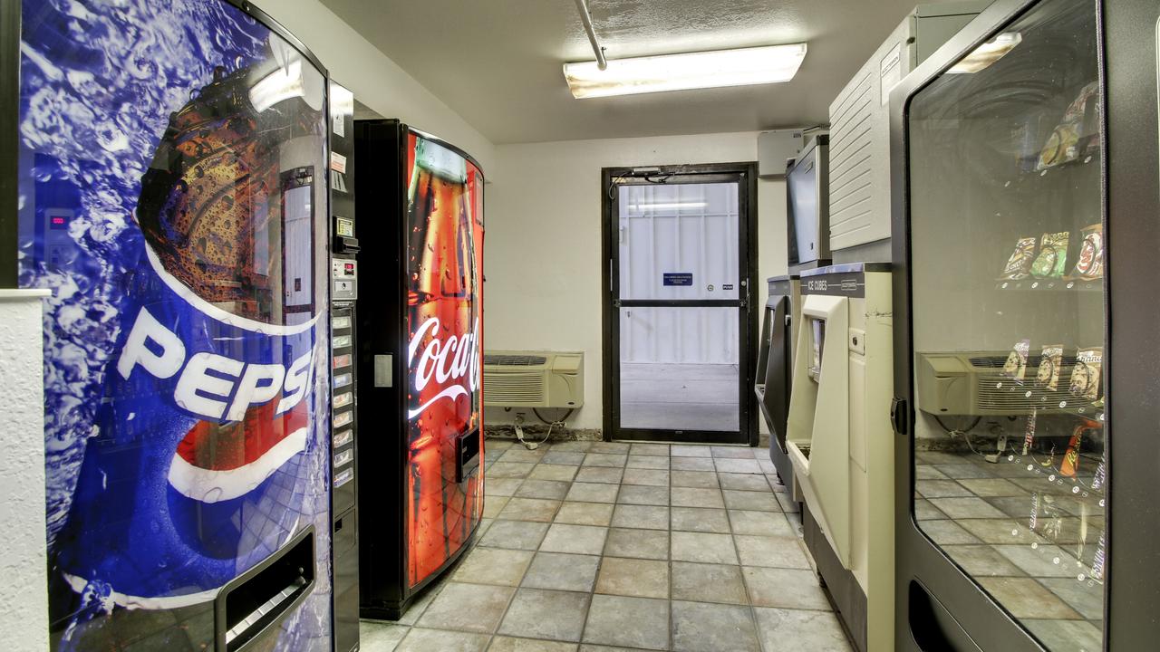 Motel 6 Des Moines North - thumb 19