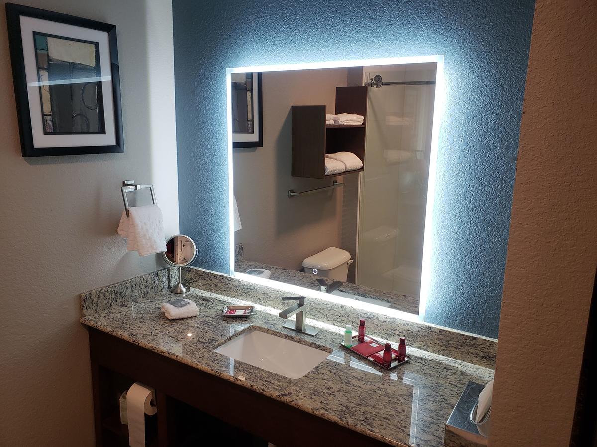 Best Western Premier Ankeny Hotel - thumb 1