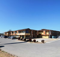 Super 7 Motel - Hotels Find