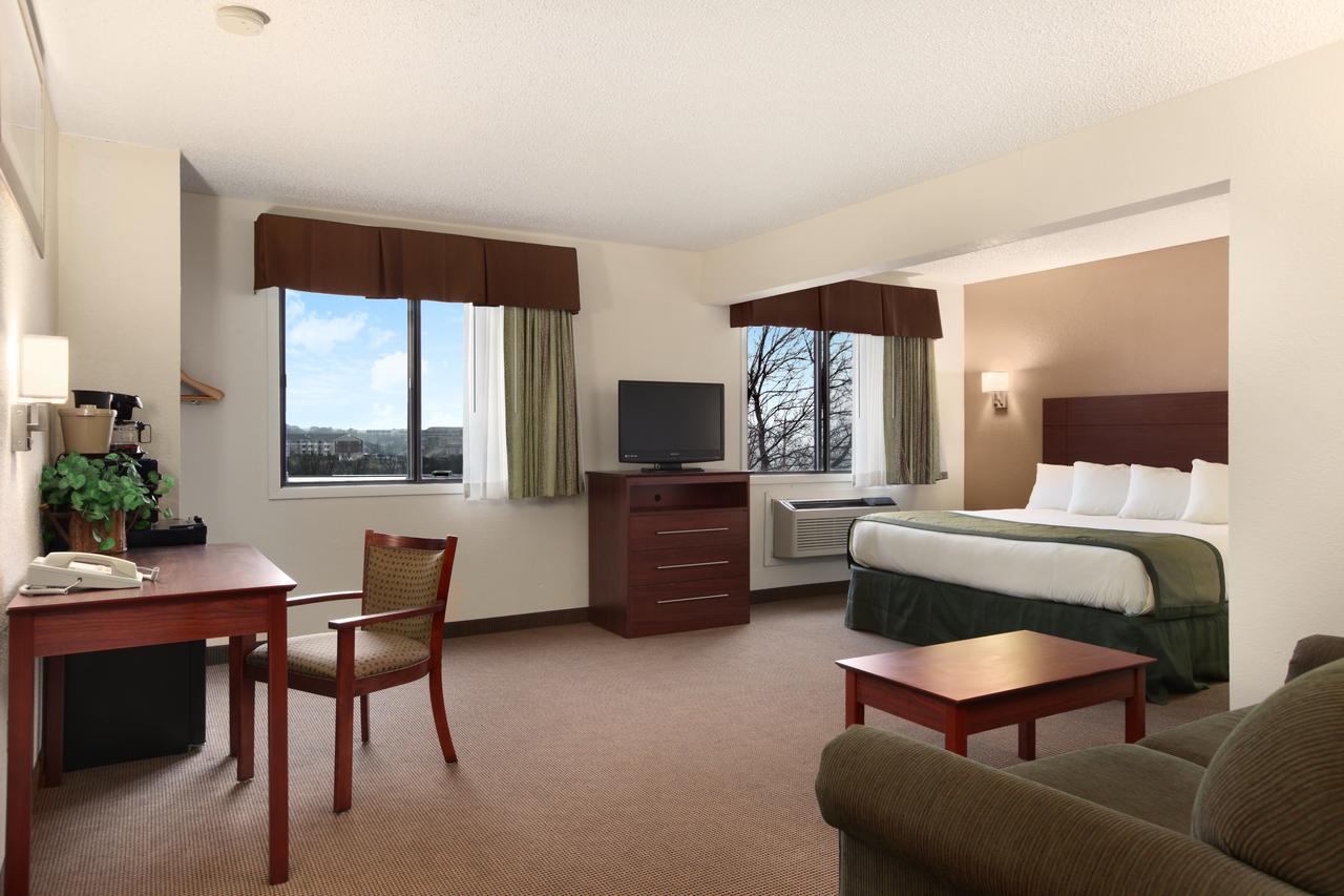 Baymont By Wyndham Dubuque - thumb 13