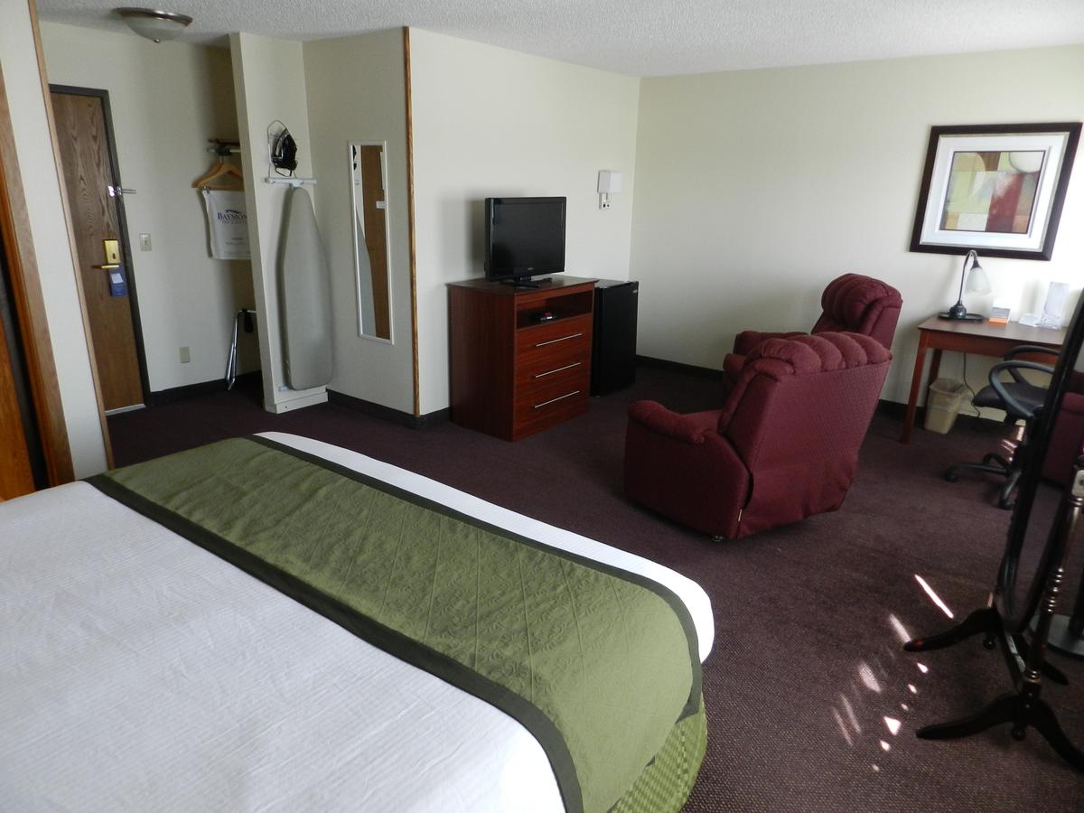 Baymont By Wyndham Dubuque - thumb 41