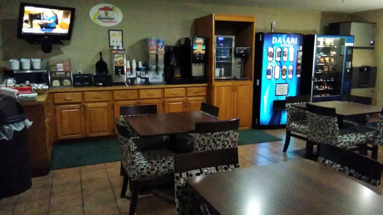 Super 8 By Wyndham Ankeny/Des Moines Area - thumb 3
