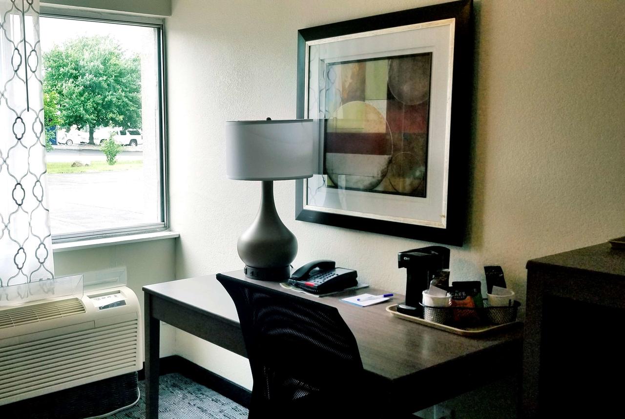 Baymont By Wyndham Des Moines North - thumb 27