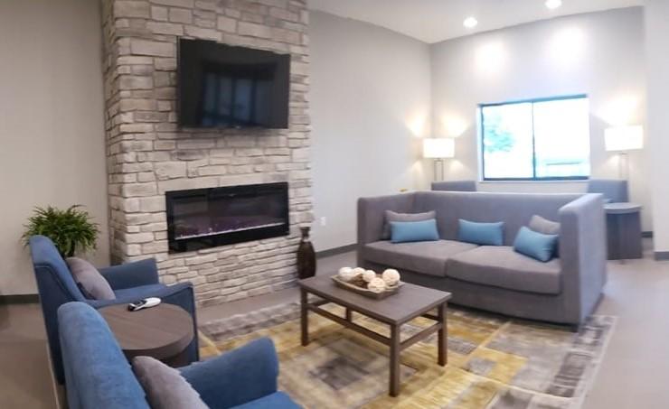Brookstone Inn & Suites - thumb 1