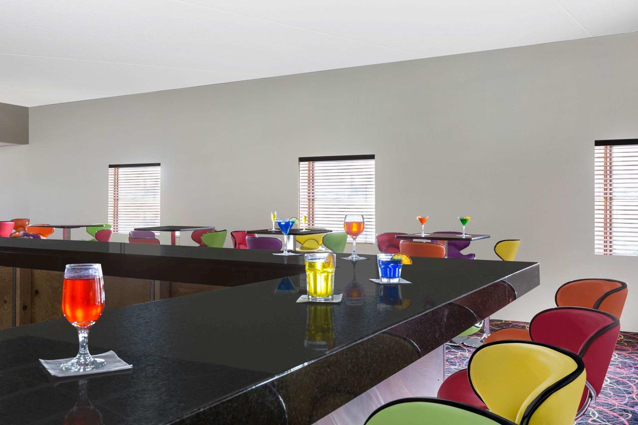 Ramada By Wyndham Des Moines Airport - thumb 25