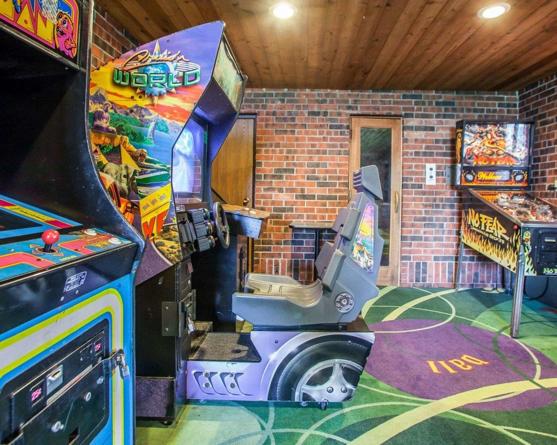 Econo Lodge Inn & Suites Bettendorf - thumb 22