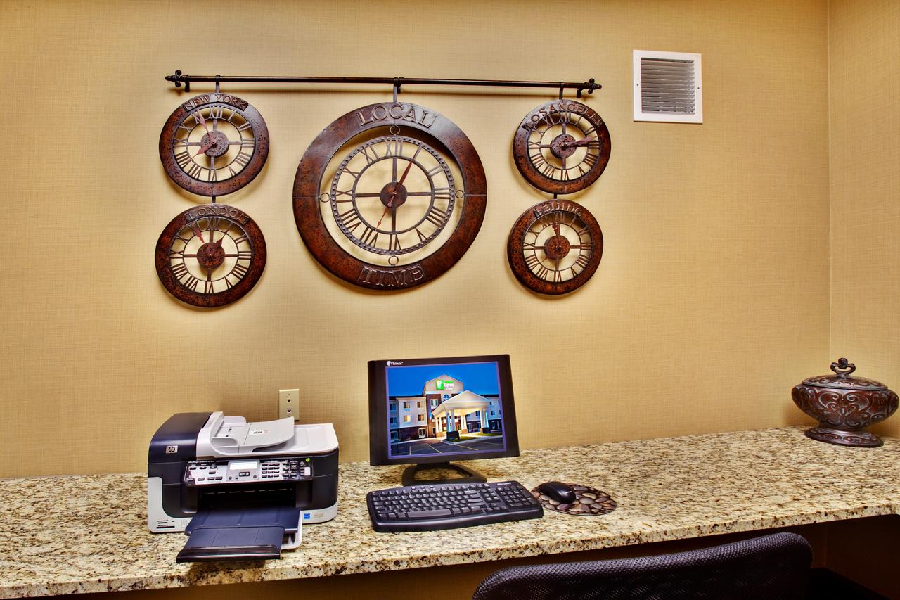 Holiday Inn Express Hotel & Suites - Dubuque West - thumb 20