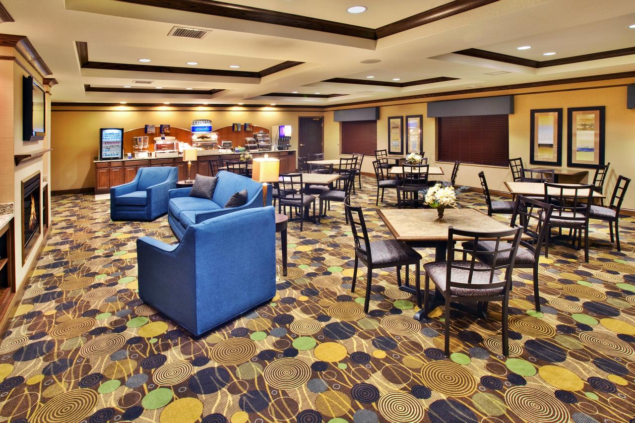 Holiday Inn Express Hotel & Suites - Dubuque West - thumb 7