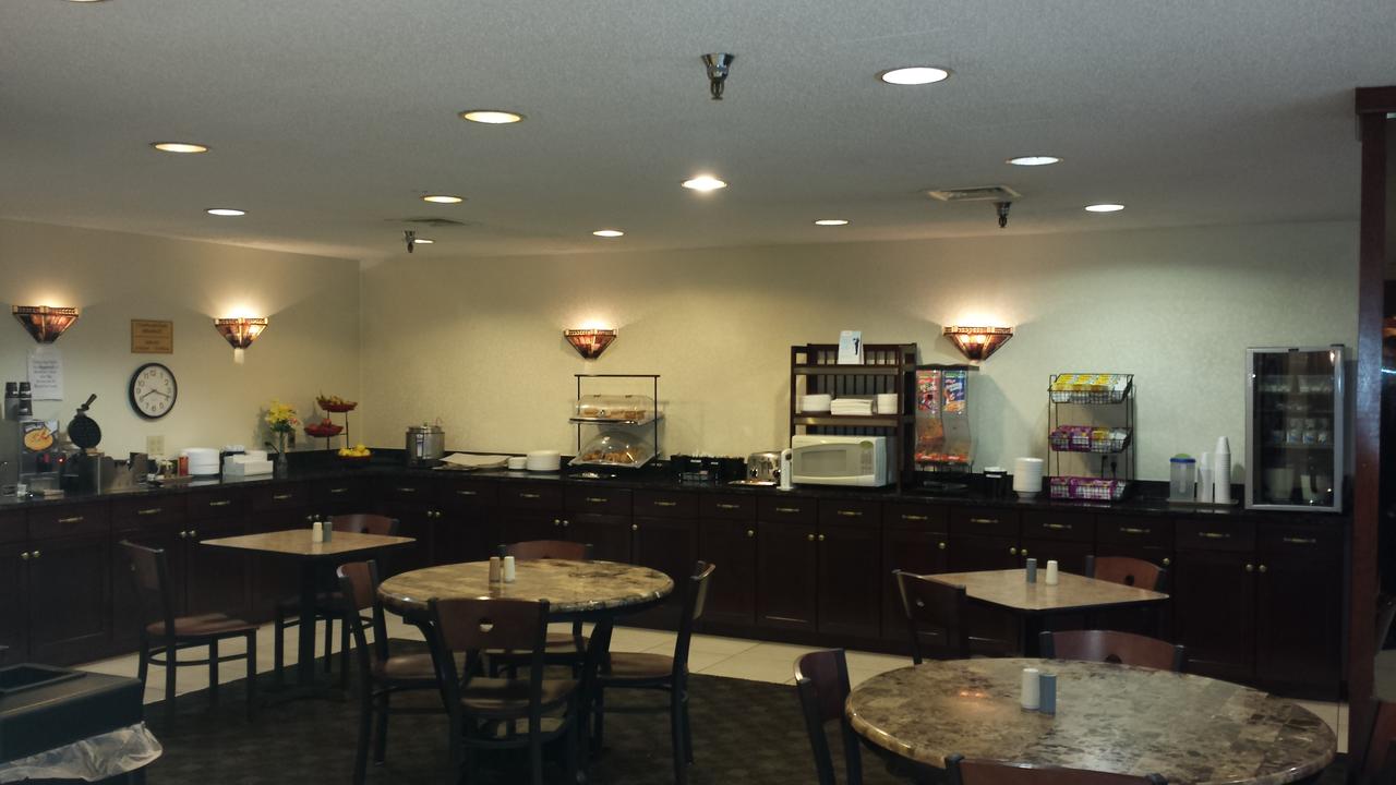Ramada By Wyndham Bettendorf - thumb 5