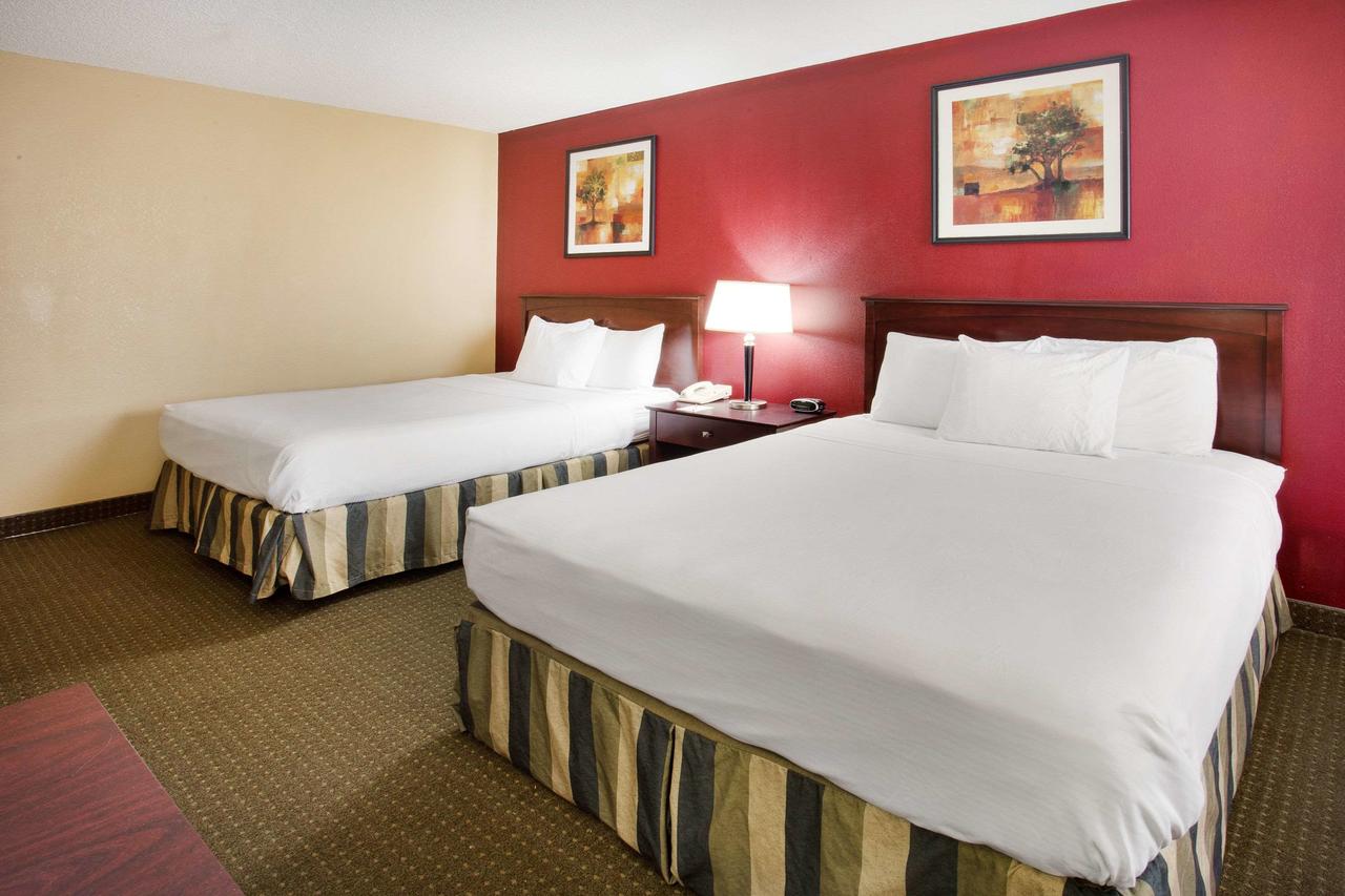Ramada By Wyndham Bettendorf - thumb 27