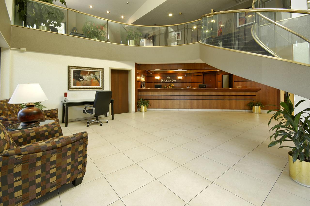 Ramada By Wyndham Bettendorf - thumb 3
