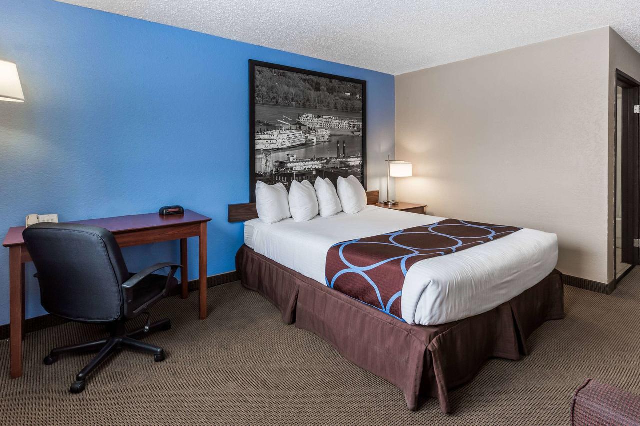 Super 8 By Wyndham Dubuque/Galena Area - thumb 21