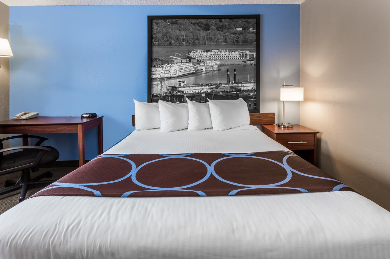 Super 8 By Wyndham Dubuque/Galena Area - thumb 20