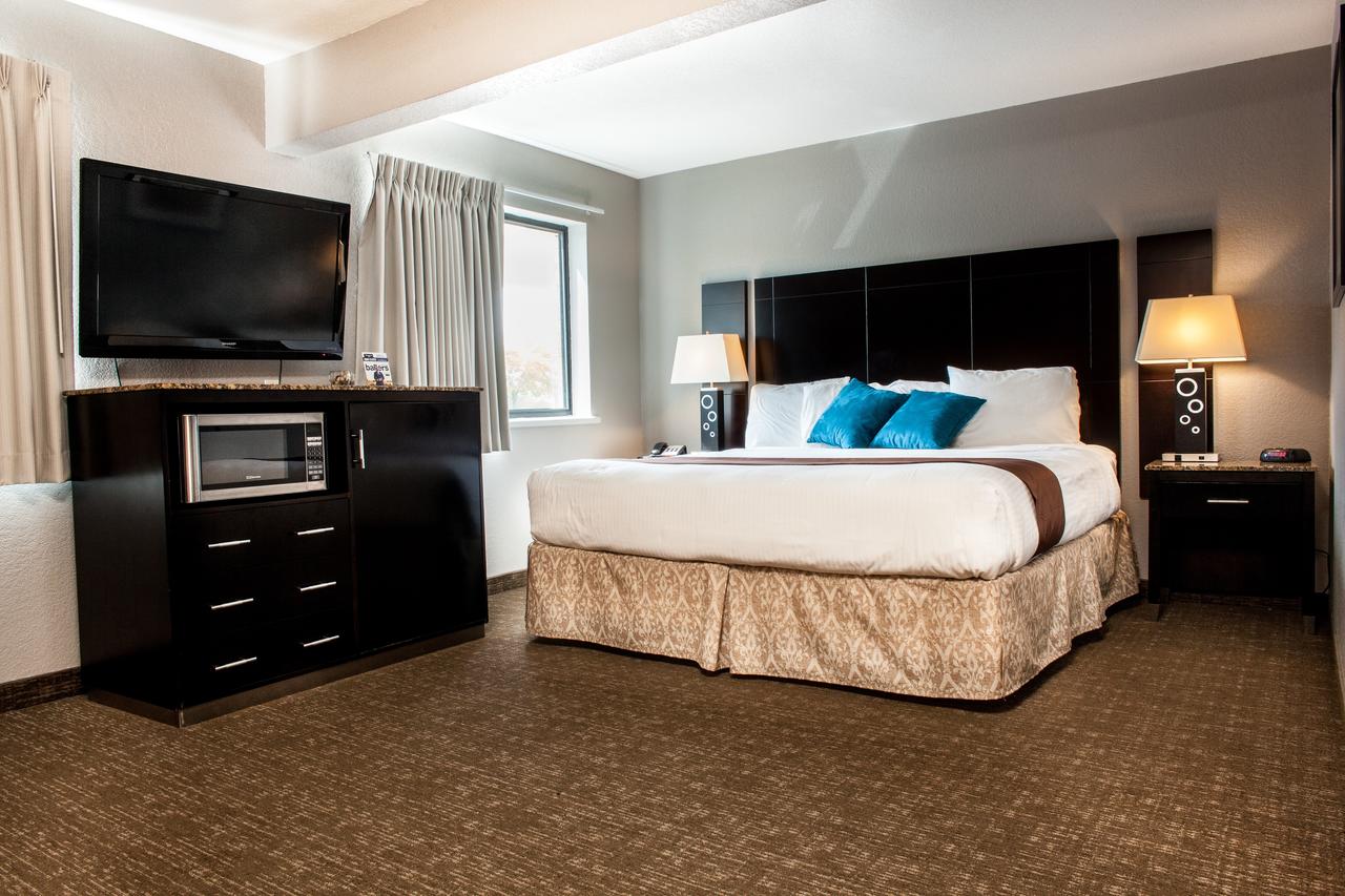 Heartland Inn Coralville - thumb 13