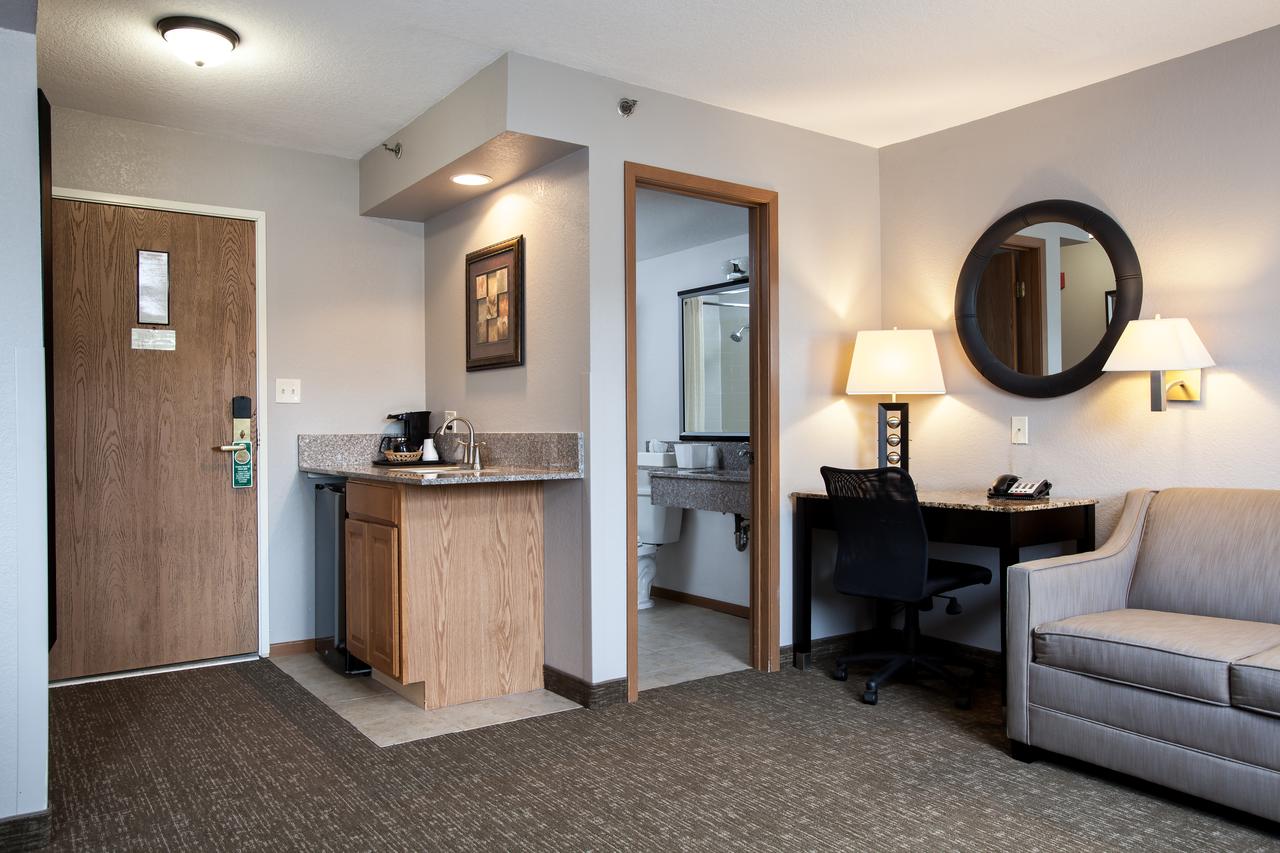 Heartland Inn Coralville - thumb 1