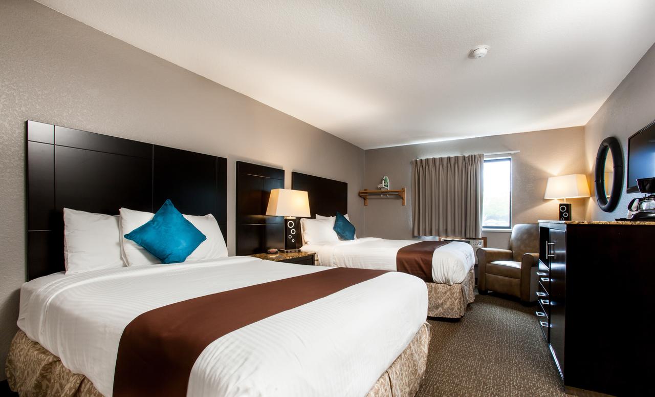 Heartland Inn Coralville - thumb 14