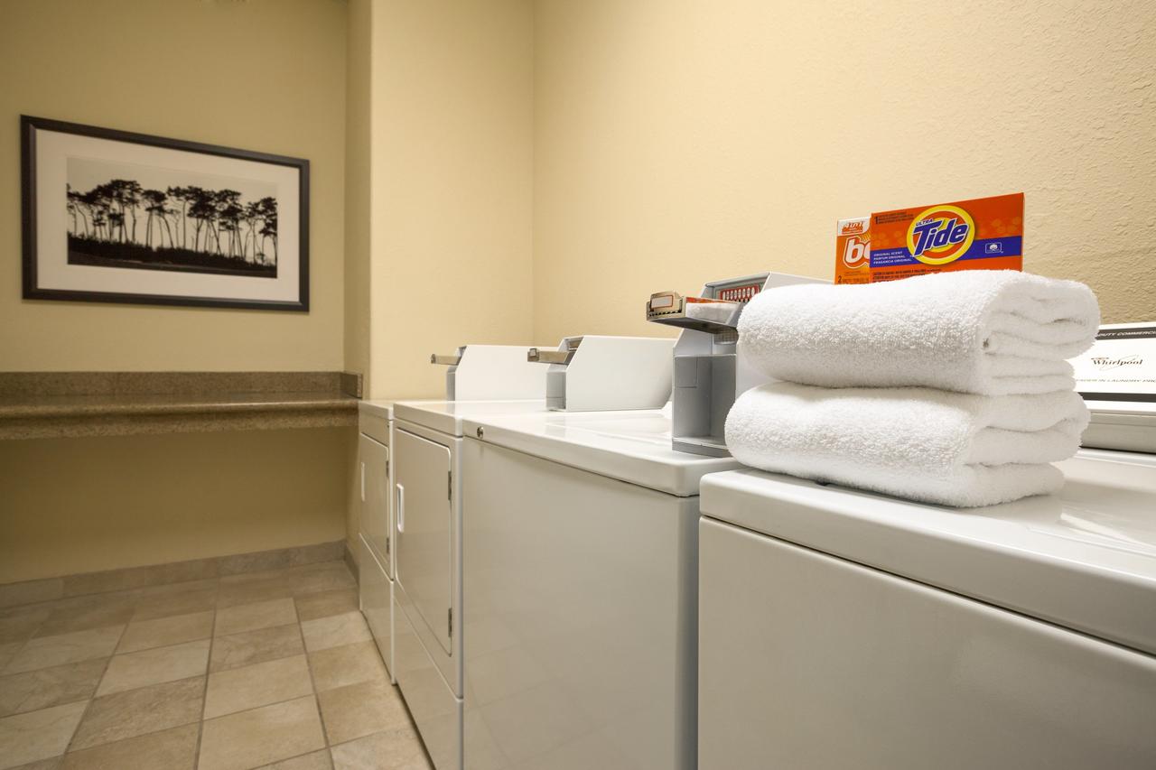 Country Inn & Suites By Radisson, Dubuque, IA - thumb 21