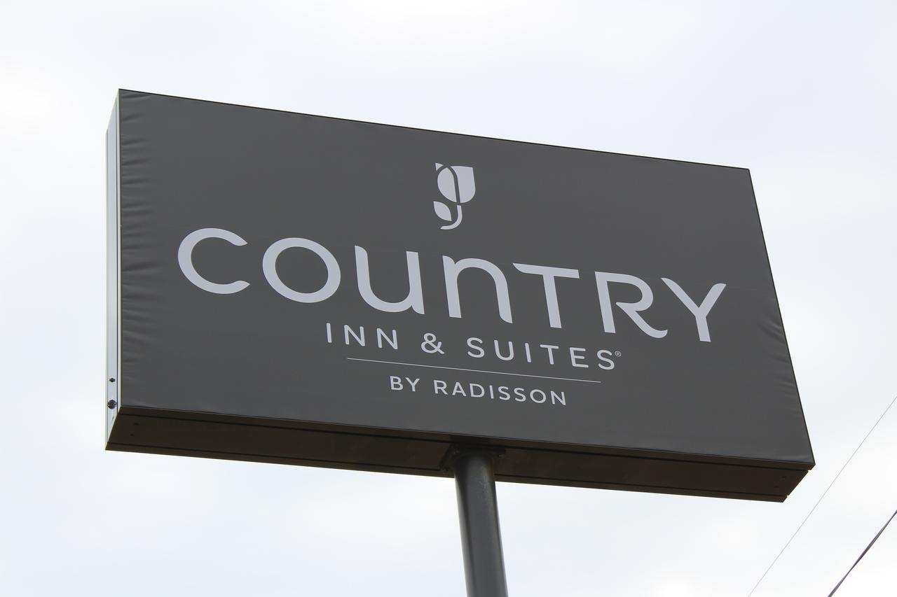Country Inn & Suites By Radisson, Dubuque, IA - thumb 10