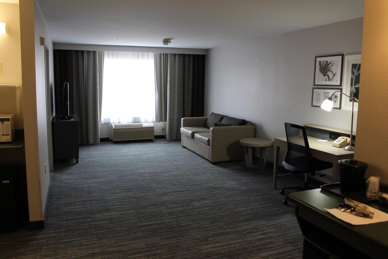 Country Inn & Suites By Radisson, Dubuque, IA - thumb 9