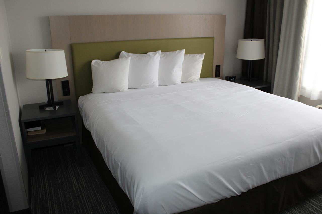 Country Inn & Suites By Radisson, Dubuque, IA - thumb 1