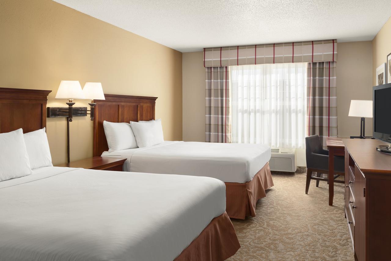 Country Inn & Suites By Radisson, Fort Dodge, IA - thumb 1