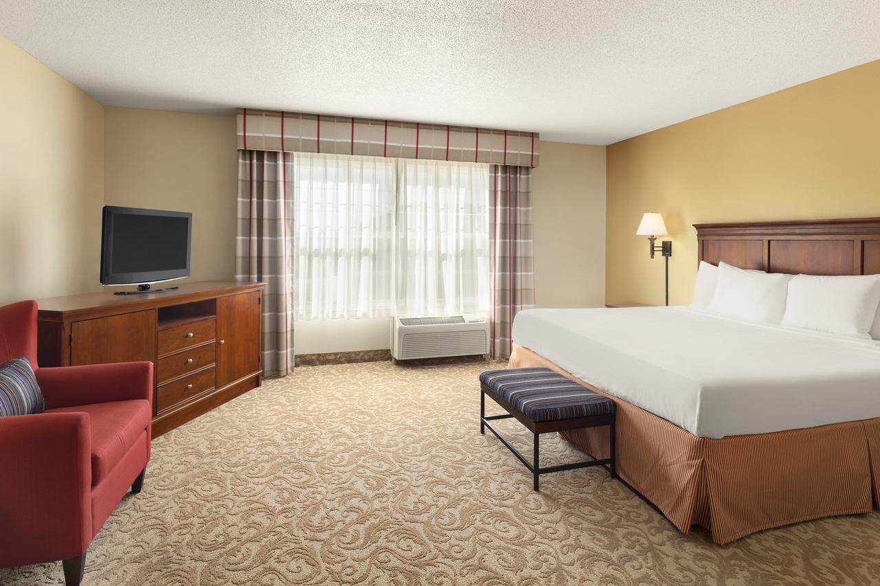 Country Inn & Suites By Radisson, Fort Dodge, IA - thumb 10