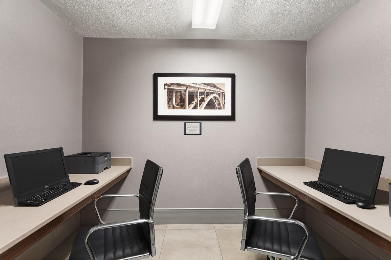 Country Inn & Suites By Radisson, Fort Dodge, IA - thumb 7
