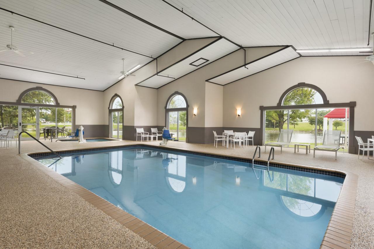 Country Inn & Suites By Radisson, Ankeny, IA - thumb 3