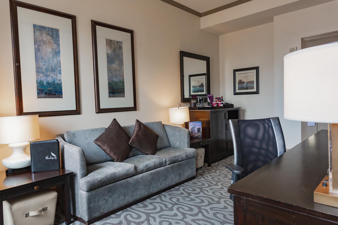 Hotel Blackhawk, Autograph Collection - thumb 6