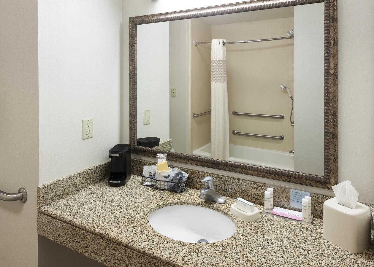 Hampton Inn & Suites Davenport - thumb 11