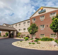 Comfort Inn  Suites Davenport - Quad Cities - Hotels Find