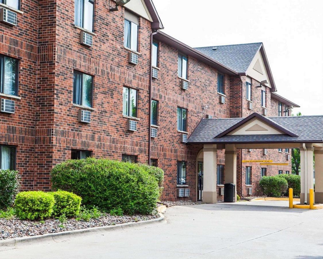 Quality Inn & Suites Ankeny - thumb 0