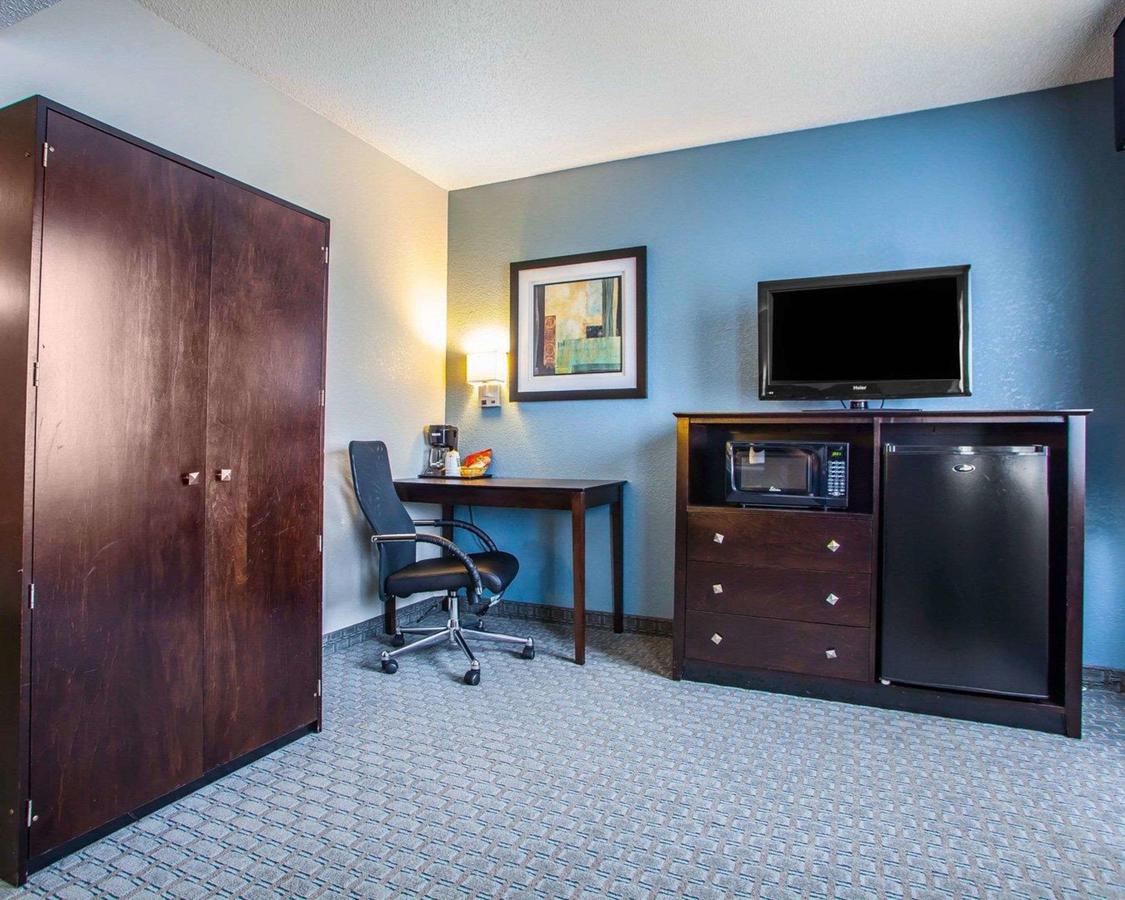 Quality Inn & Suites Ankeny - thumb 7