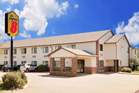 Booking Dyersville Hotels Find
