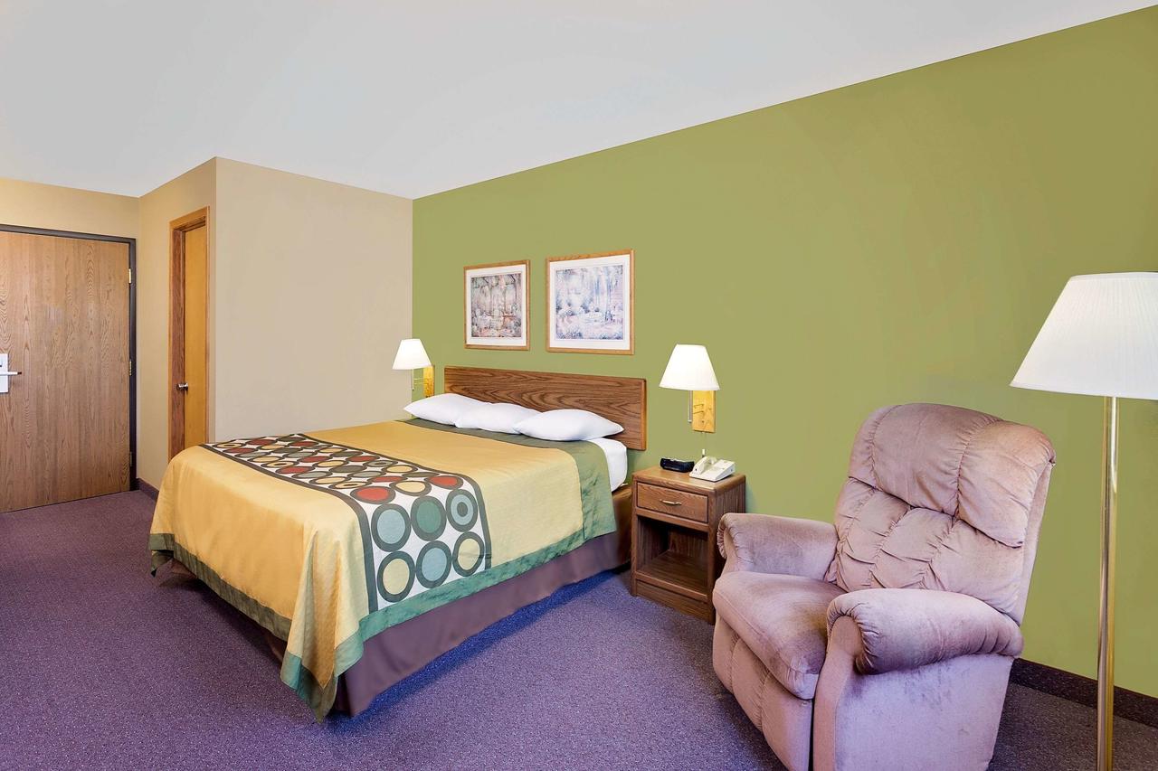 Super 8 By Wyndham Dyersville - thumb 7