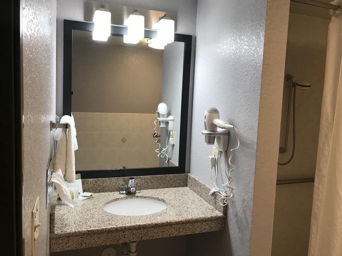 AmericInn By Wyndham Ankeny/Des Moines - thumb 6