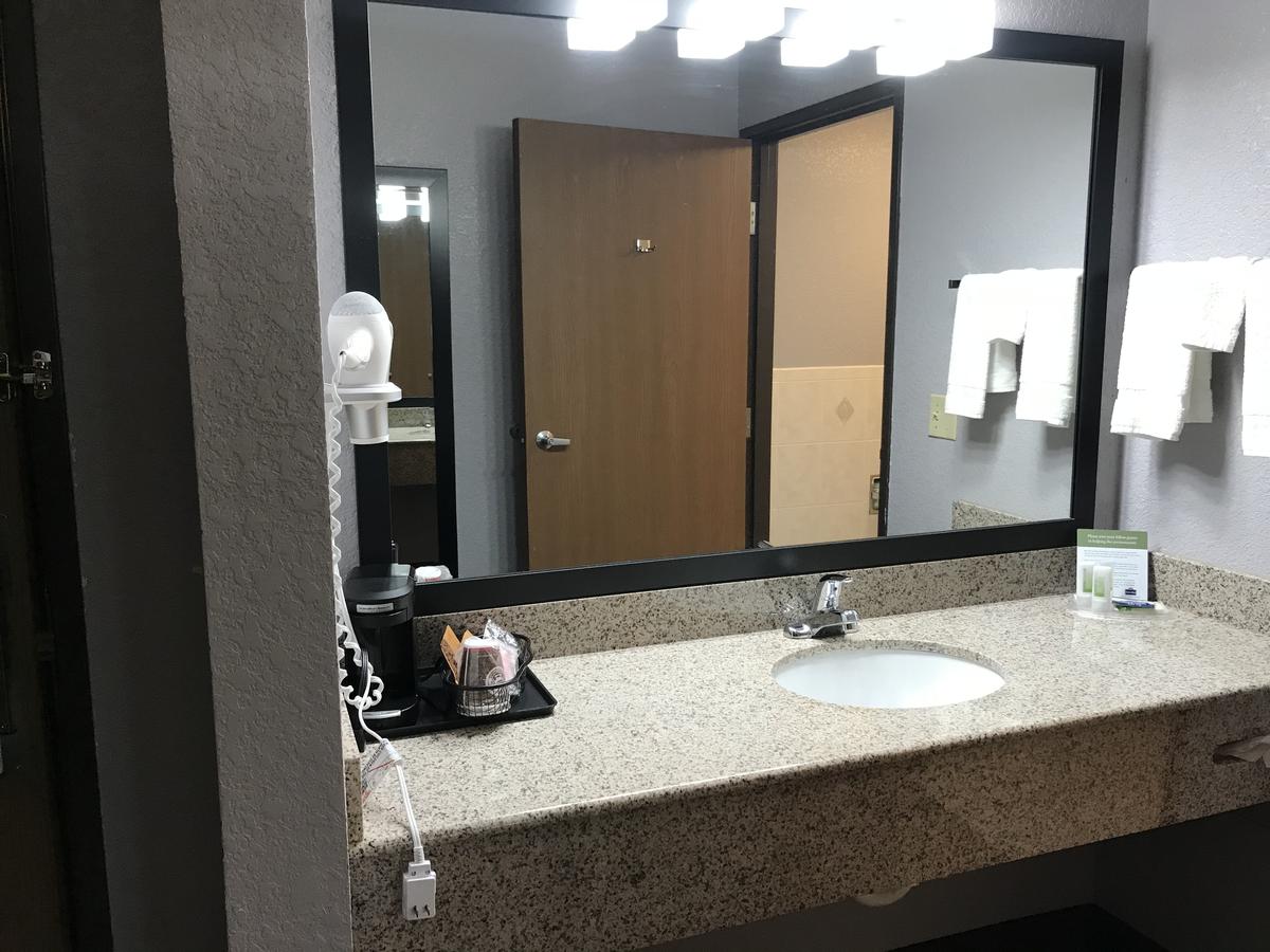 AmericInn By Wyndham Ankeny/Des Moines - thumb 4