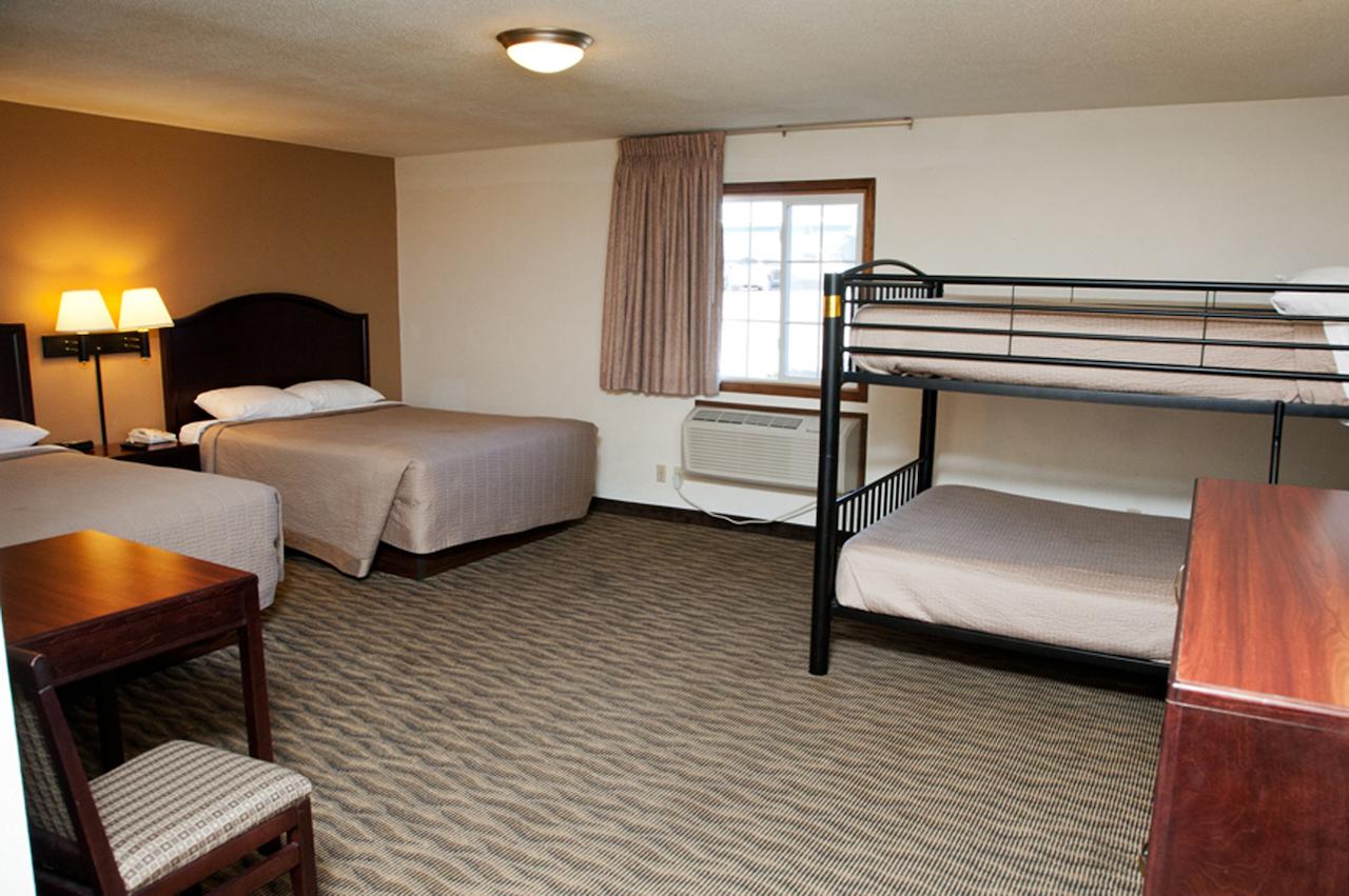Americas Best Value Inn & Suites; Atlantic Inn & Suites - thumb 34