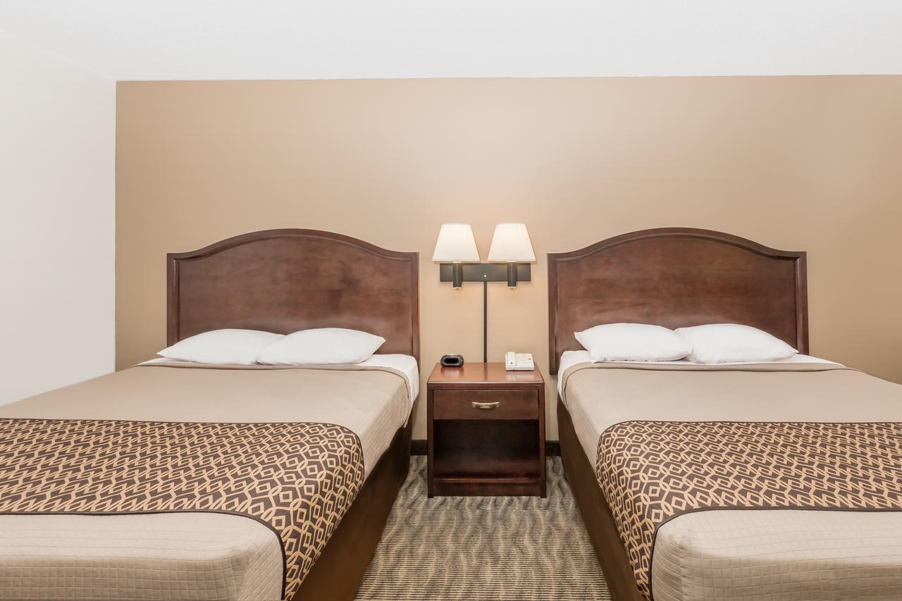 Americas Best Value Inn & Suites; Atlantic Inn & Suites - thumb 31