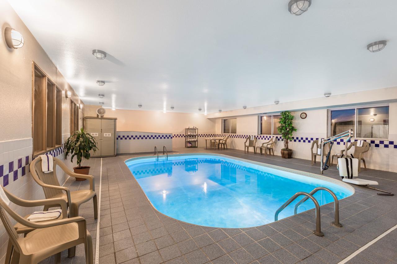 Baymont By Wyndham Fort Dodge - thumb 11