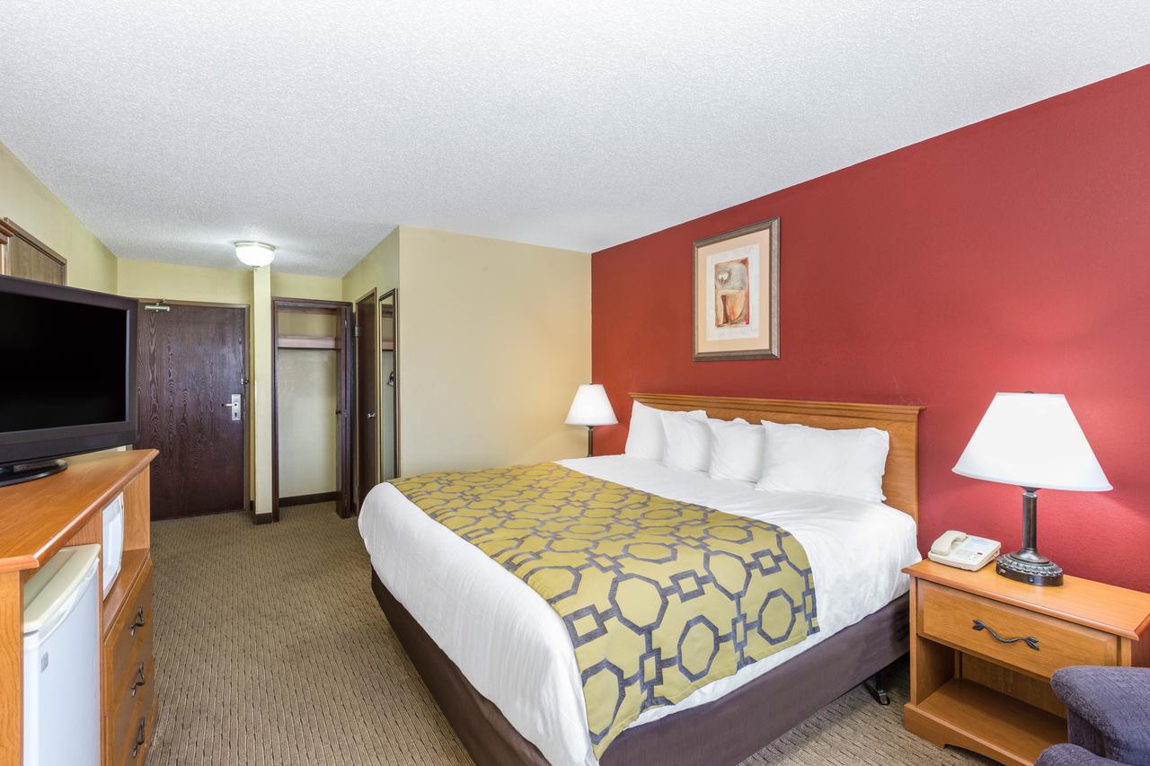 Baymont By Wyndham Fort Dodge - thumb 16