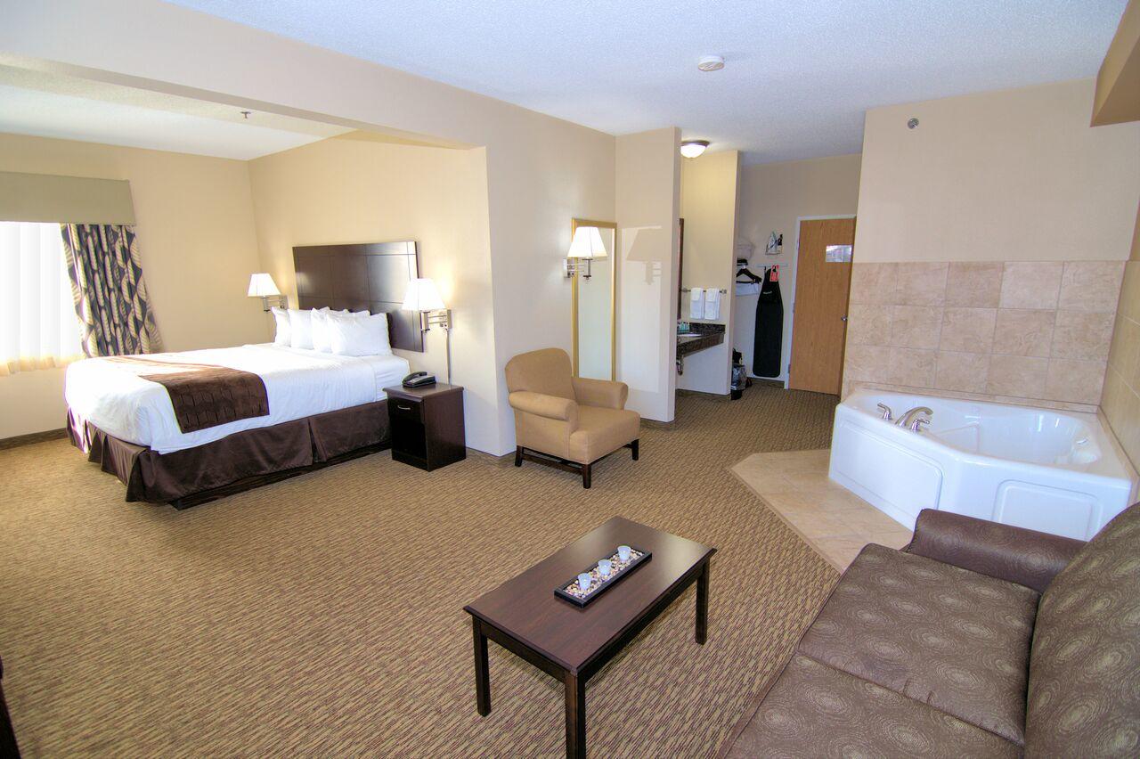 Rock Island Inn & Suites - thumb 16